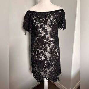 Black Off-Shoulder Flutter Sleeve Sheath Coverup Muche & Muchette